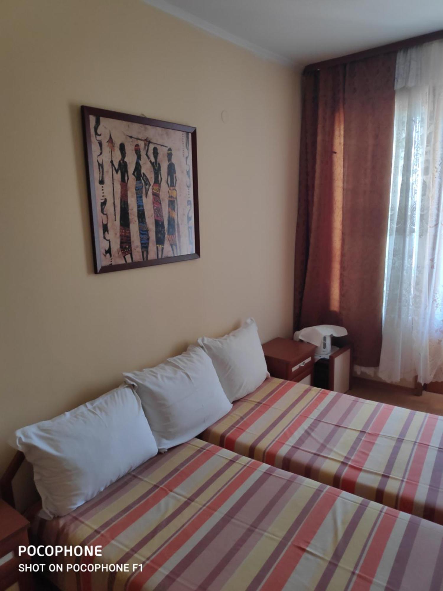 Homestay Kostadinov Pomorie Bagian luar foto