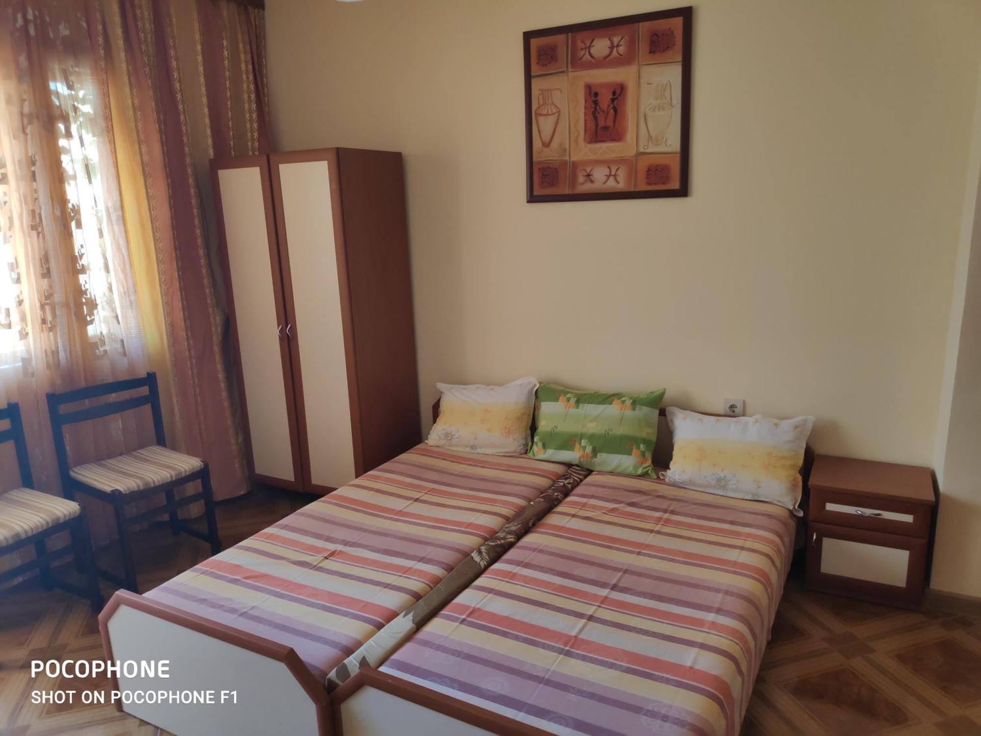 Homestay Kostadinov Pomorie Bagian luar foto